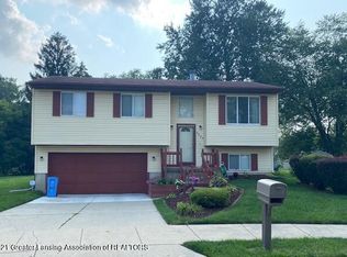 2025 Bradwell Ct, Lansing, MI 48911