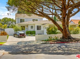 3393 Moore St, Los Angeles, CA 90066