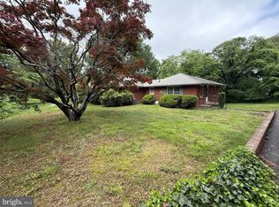117 Courtland Dr APT 2, Fredericksburg, VA 22401