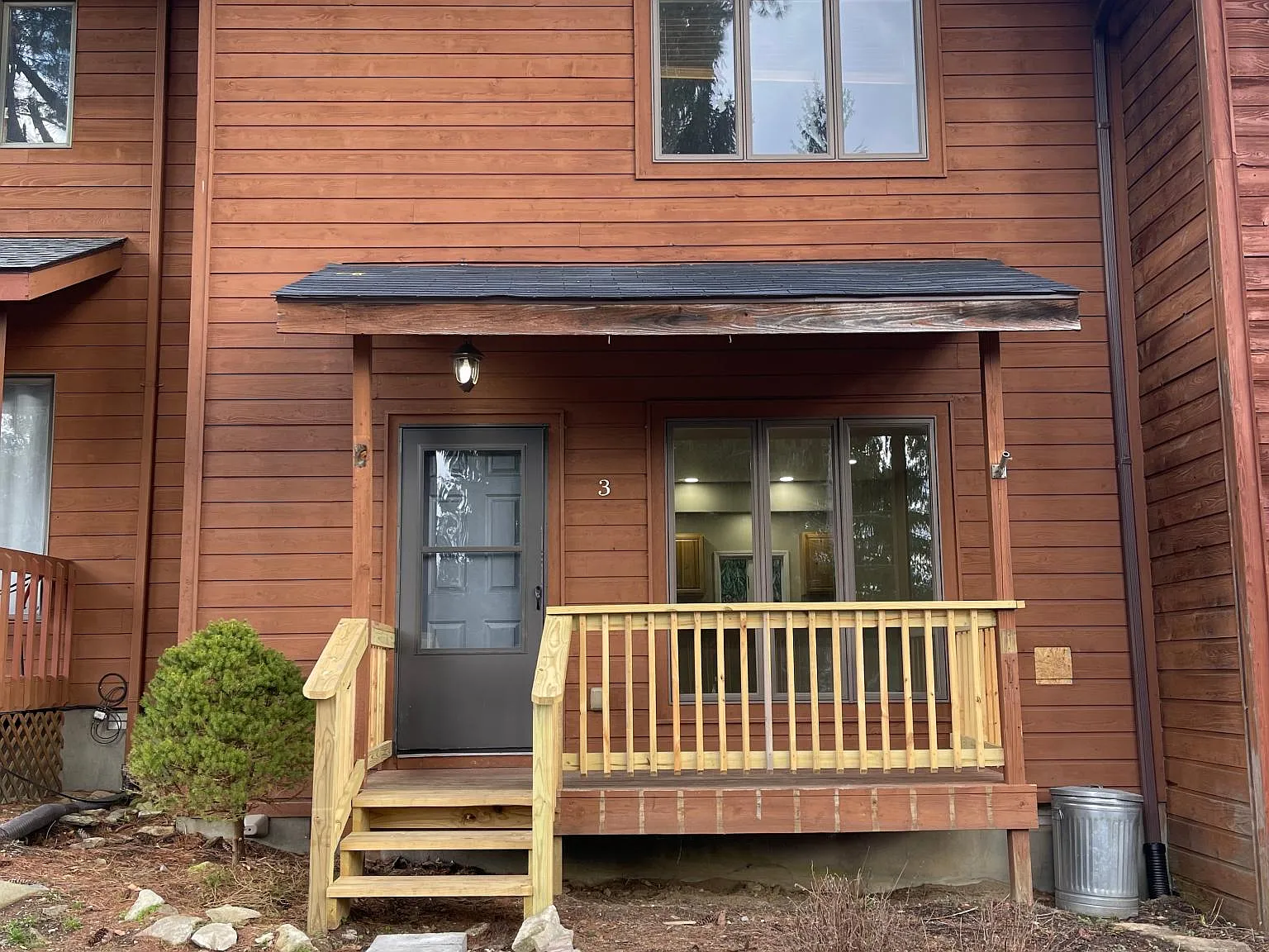 2 bed, 1012 sqft, $2,000 — Photo 1