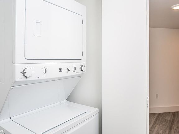 residences-at-grove-station-miami-fl-building-photo (10)