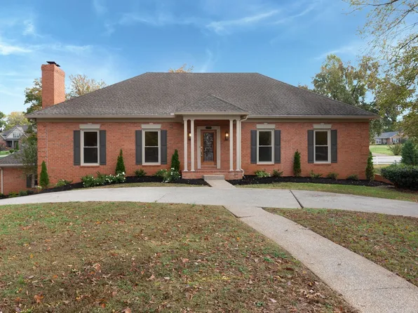 1419 Ascot Close, Murfreesboro, TN 37130