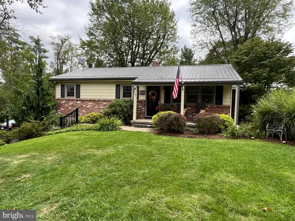 127 Noerr Ln, Lewistown, PA 17044