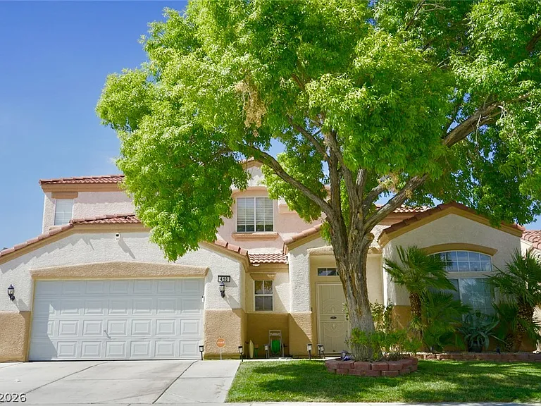 410 Violetta Ave — Photo 1