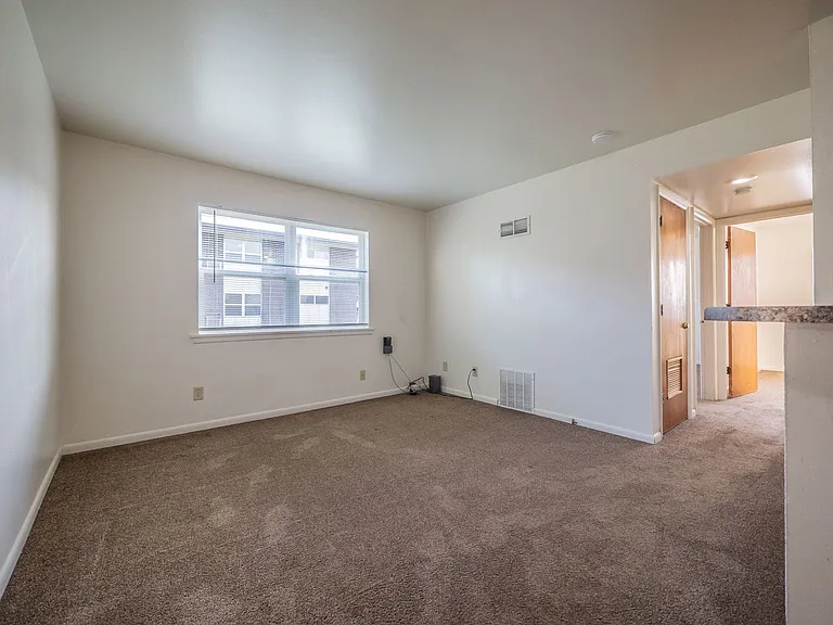 Campus View Apartments — Photo 71