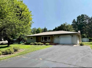 N7734 County Road J, Iola, WI 54945