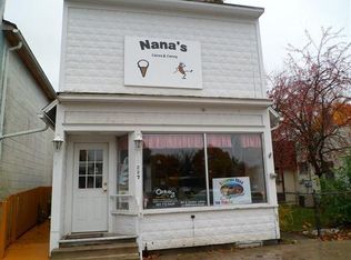 227 W Wright Ave, Shepherd, MI 48883