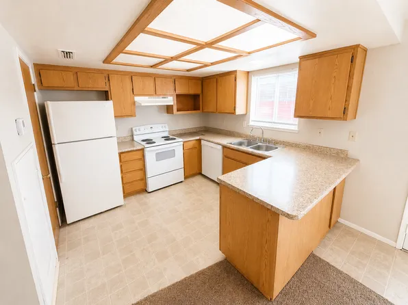 Spacious Four Bedroom Townhome