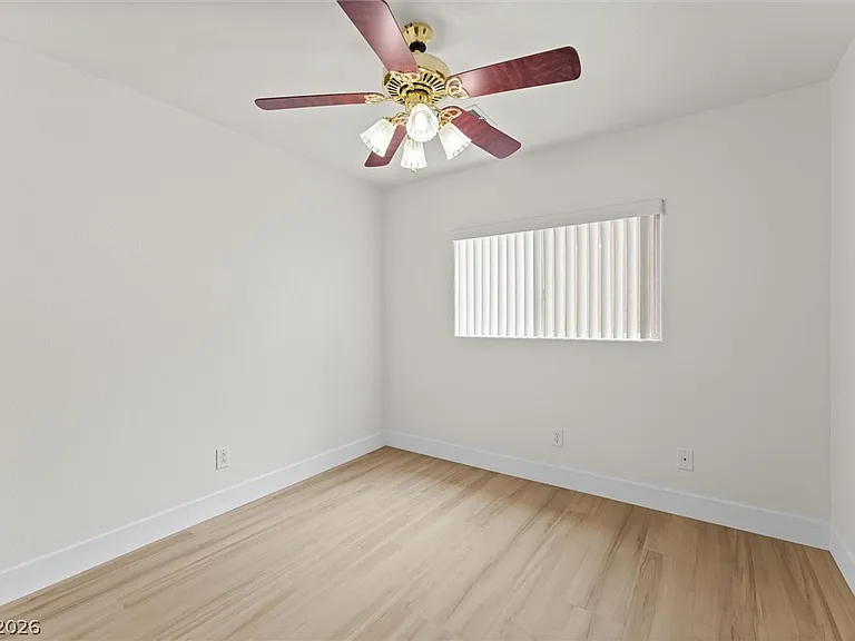 7660 Hope Valley St — Photo 14