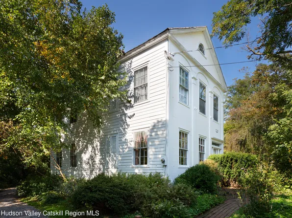 267 County Road 405, Greenville, NY 12083