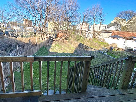 5th image of 60 Jewett Ave #3