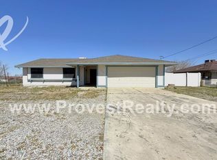 17820 Manzanita St, Hesperia, CA 92345