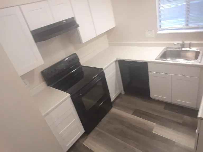4211 Forrest Hill Rd #5 — Photo 3