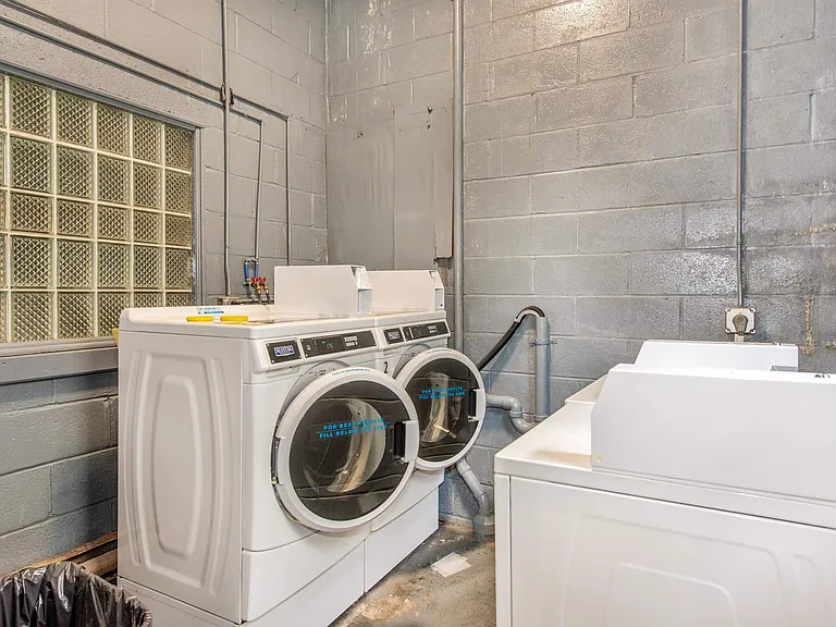 6715 Polk St #7 — Photo 20