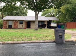 6018 Redbrook Dr, San Antonio, TX 78242
