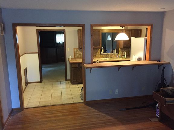 front room into kitchen