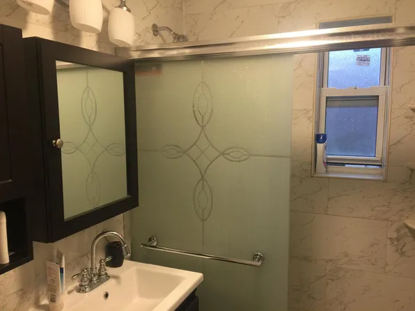 25408 73rd Rd Floor 1, Glen Oaks, NY 11004