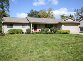 5895 139th St W, Apple Valley, MN 55124