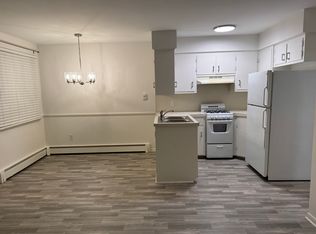 107 Port Sheldon St SW, Grandville, MI 49418