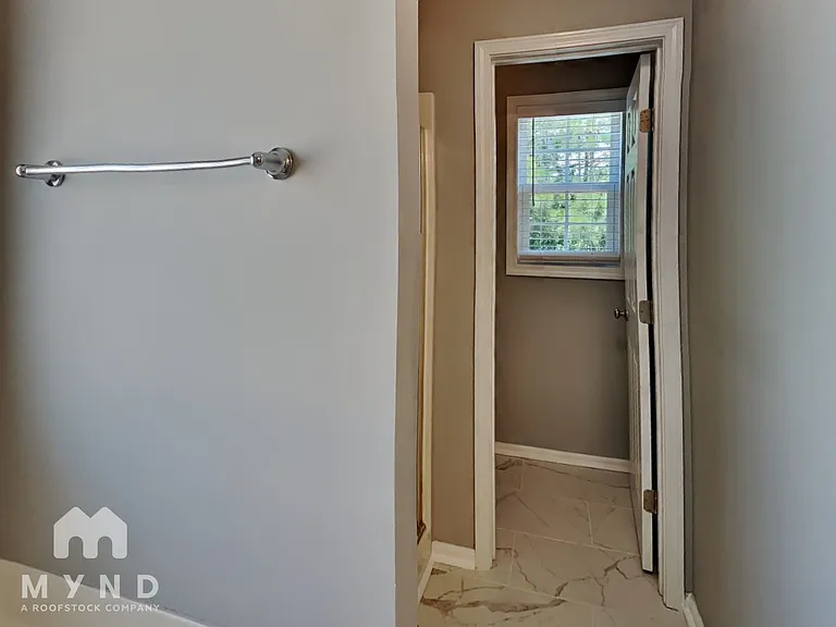 5821 Wynmore Rd — Photo 19