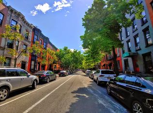 698 Sackett St APT 4L, Brooklyn, NY 11217