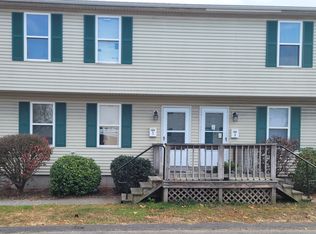 7 Fitzpatrick Ln, Chicopee, MA 01020