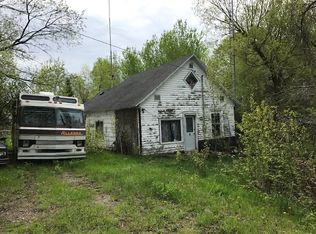 333 Carpenter Rd, Crystal Falls, MI 49920