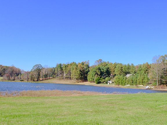 5th image of Scotch Pine Dr SE