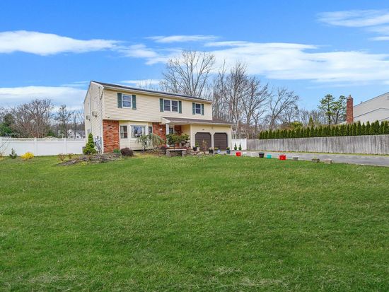 243 Seneca Avenue Dix Hills, Dix Hills, NY 11746