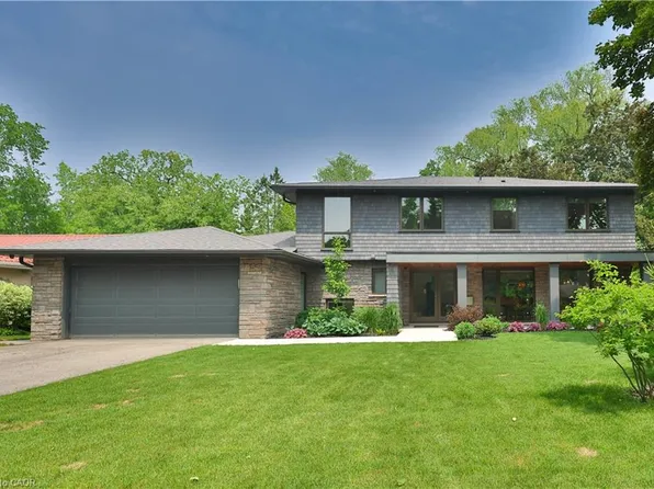 1355 Gatehouse Dr, Mississauga, ON L5H 1A6