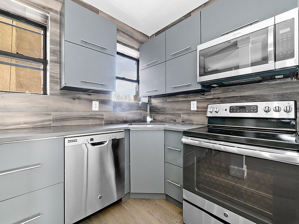 1st image of 215 E 117th St APT 25