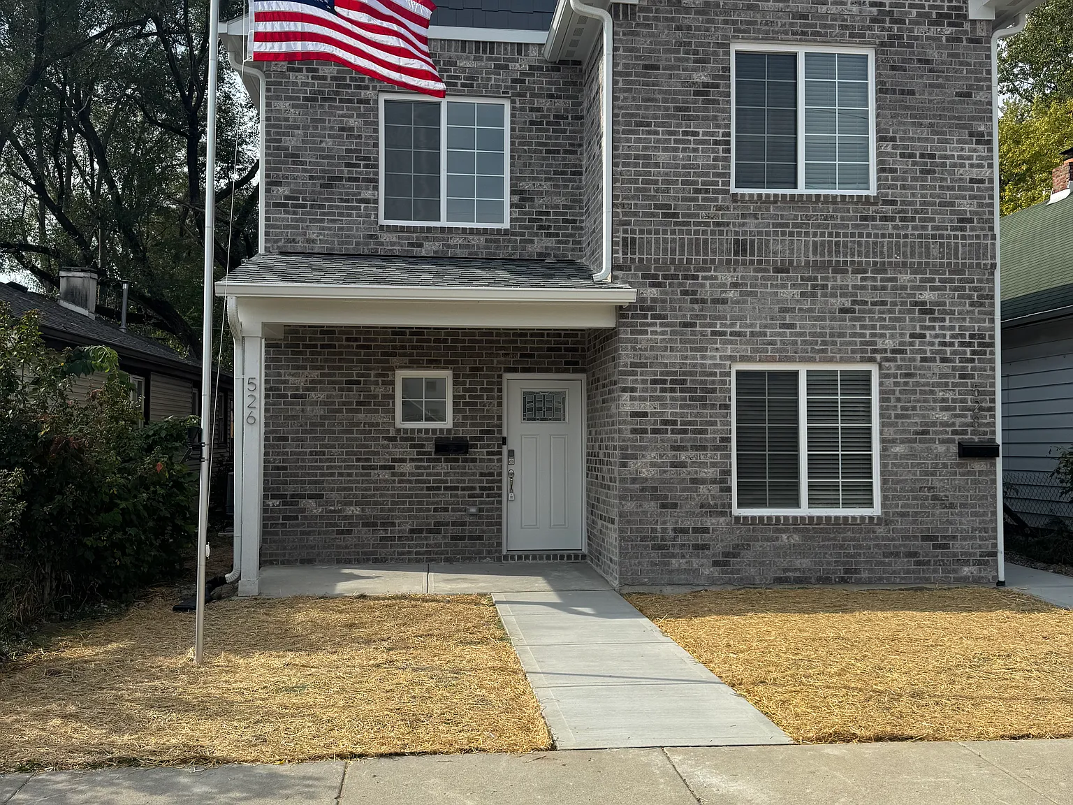 2 bed, 1008 sqft, $1,750 — Photo 1