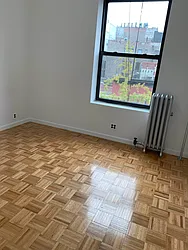 Rented by M.Grossman R.E. Management