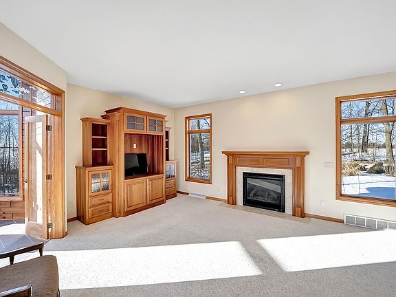 3rd image of 2462 Amos Mary Ct