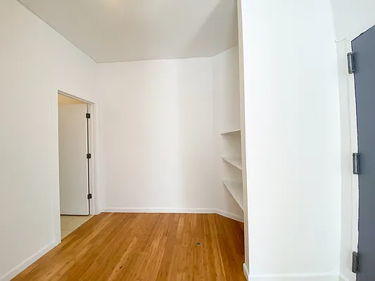 Rented by Compass | media 3