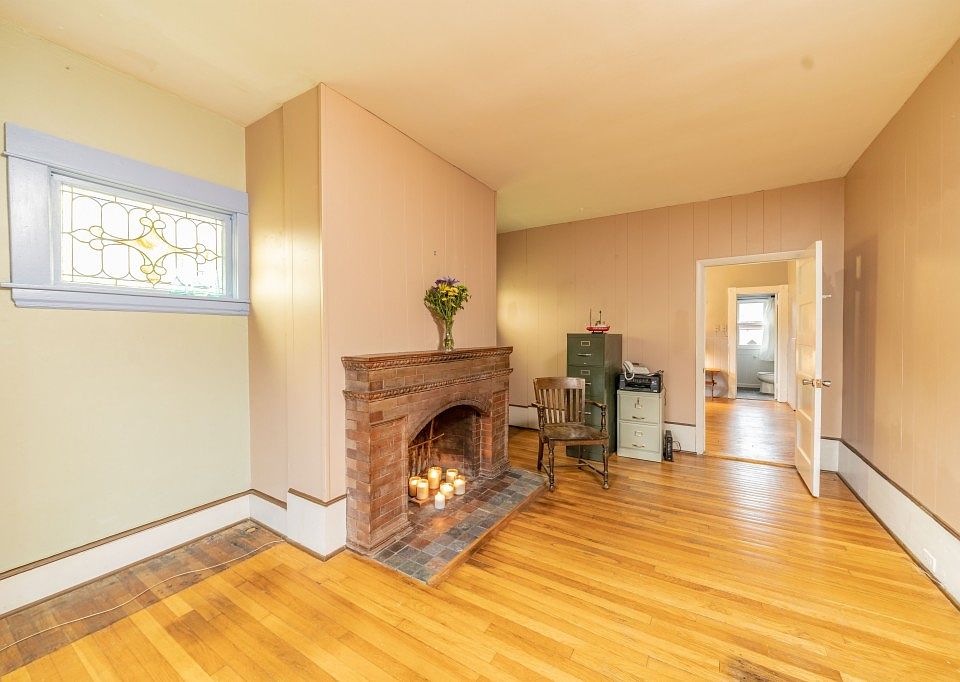 26 Mill St, Westfield, MA 01085 Zillow