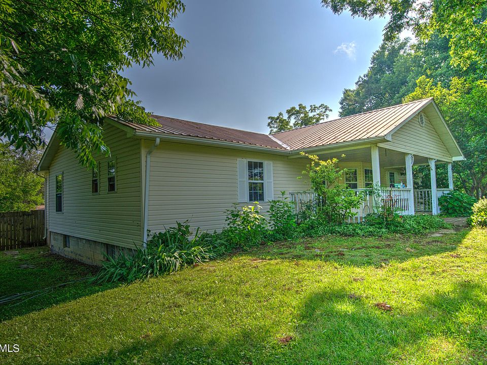 2460 Pickett Park Hwy 2460, Jamestown, TN 38556 MLS 1231688 Zillow