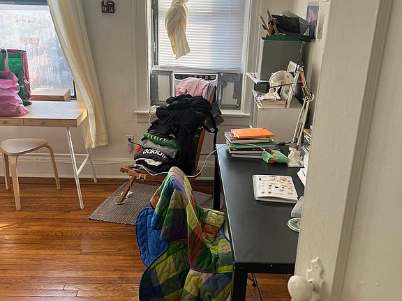 3rd image of 28-05 23rd St #4E