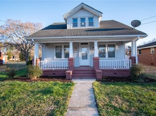 705 Shell Rd, Chesapeake, VA 23323