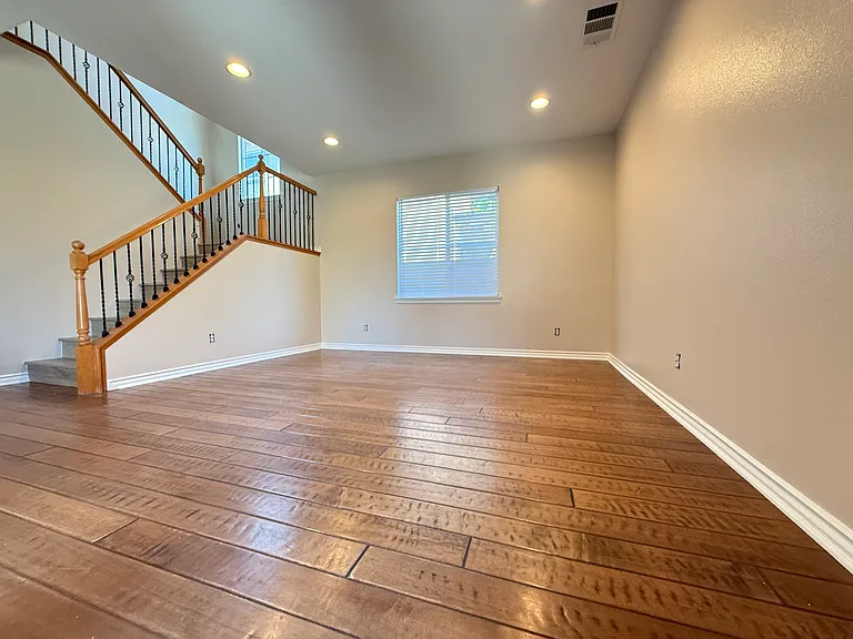12553 Winery Dr — Photo 4