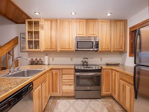 4th image of 15 Marcellina Lane #111