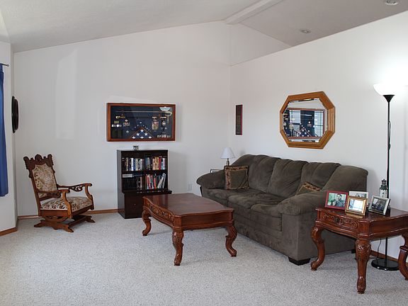 5th image of 1112 N Tara Lee St