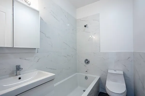 Rented by Compass | media 33