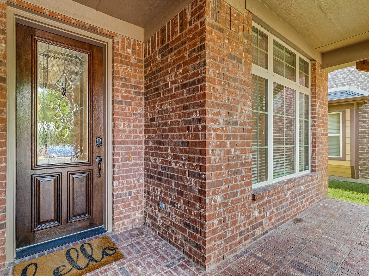 4 bed, 2921 sqft, $3,100 — Photo 4