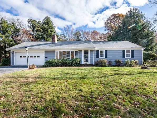 420 Buckskin Path, Barnstable, MA 02630