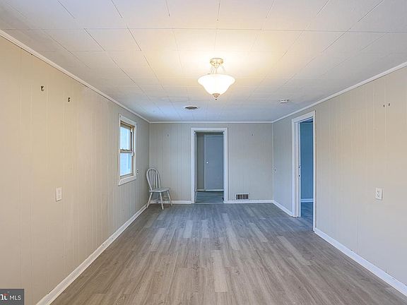 5th image of 3110 Philadelphia Rd