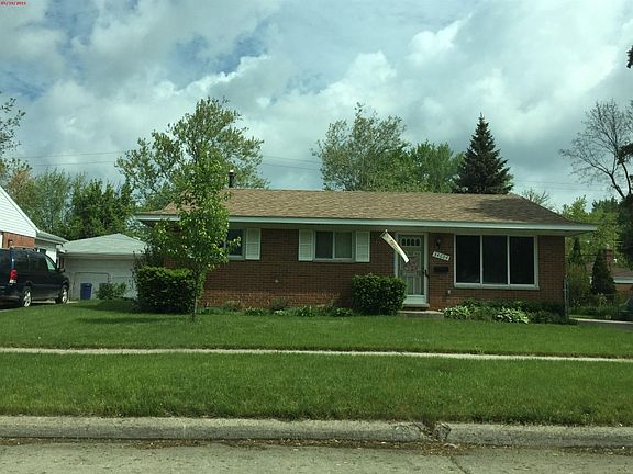 2nd image of 34604 Nancy St