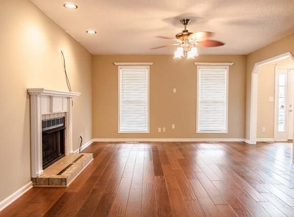 2nd image of 3854 Man O War Blvd