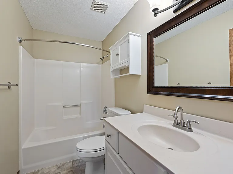 16940 Glencoe Ave #1 — Photo 11