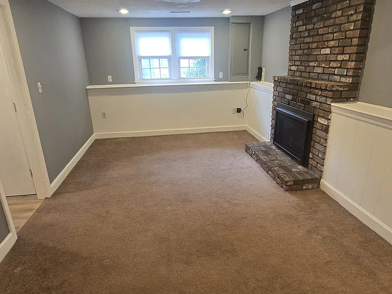 9 Putney Cir #B — Photo 6